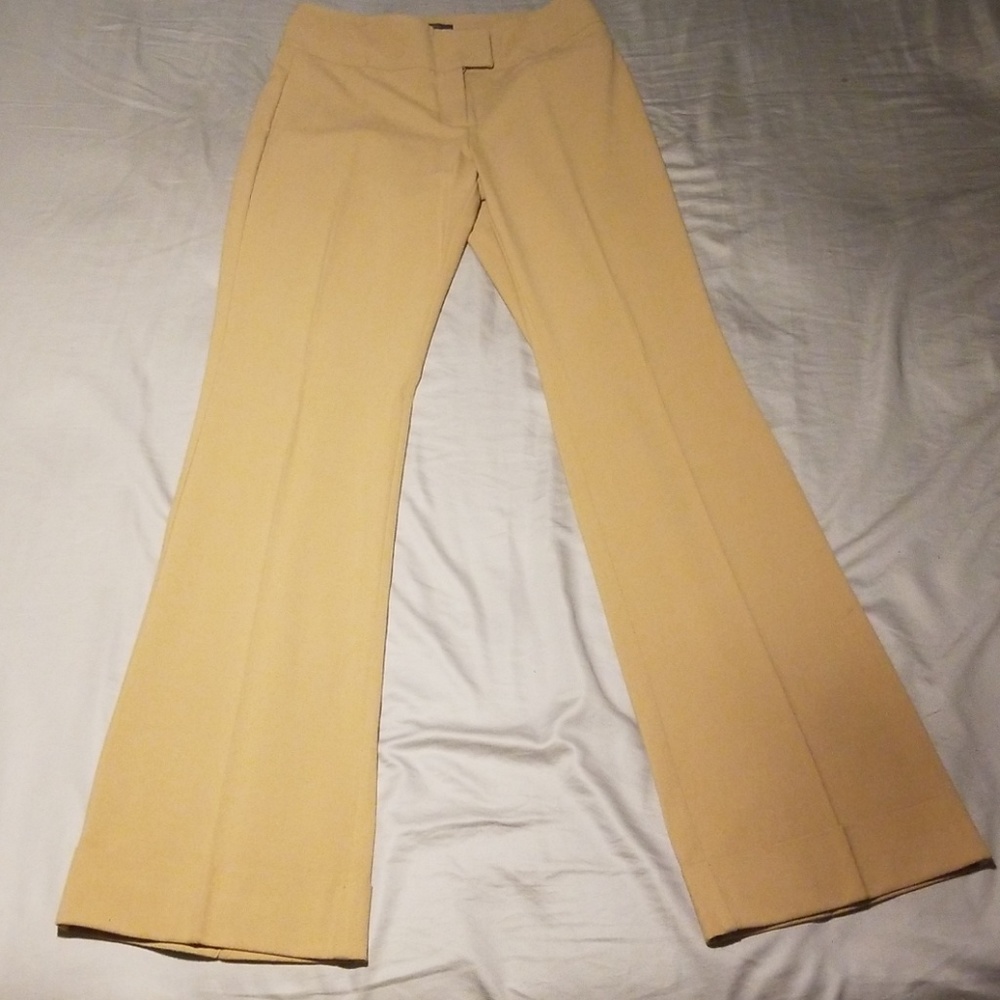 Business Suit - Picture 4 of 7